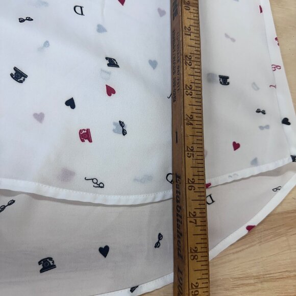 NWT Daniel Rainn Split Neck Blouse White Novelty Print Roll Tab Sleeve Women’s S - Picture 10 of 12